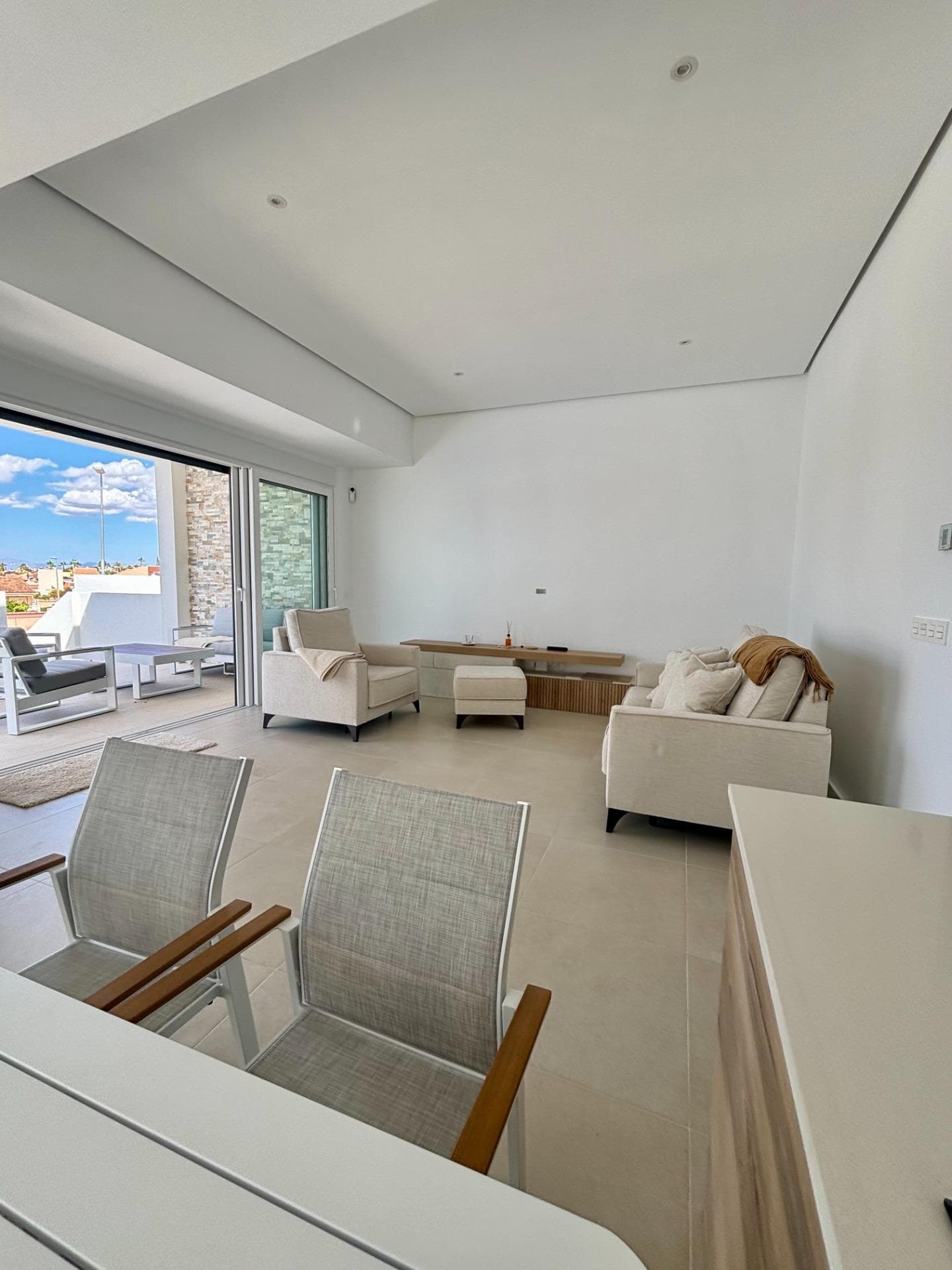 Einstöckige Villa mit 3 Schlafzimmern und privatem Pool in Benijófar zu verkaufen Am Rande Vorschau 6