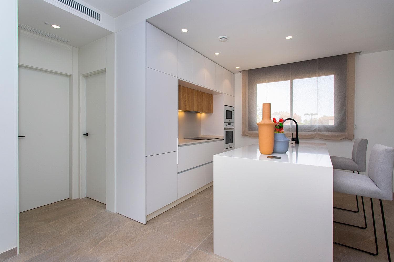 DOPPELHAUSHÄLFTEN AUF EINER ETAGE, NEUBAU IN SUCINA Vorschau 5