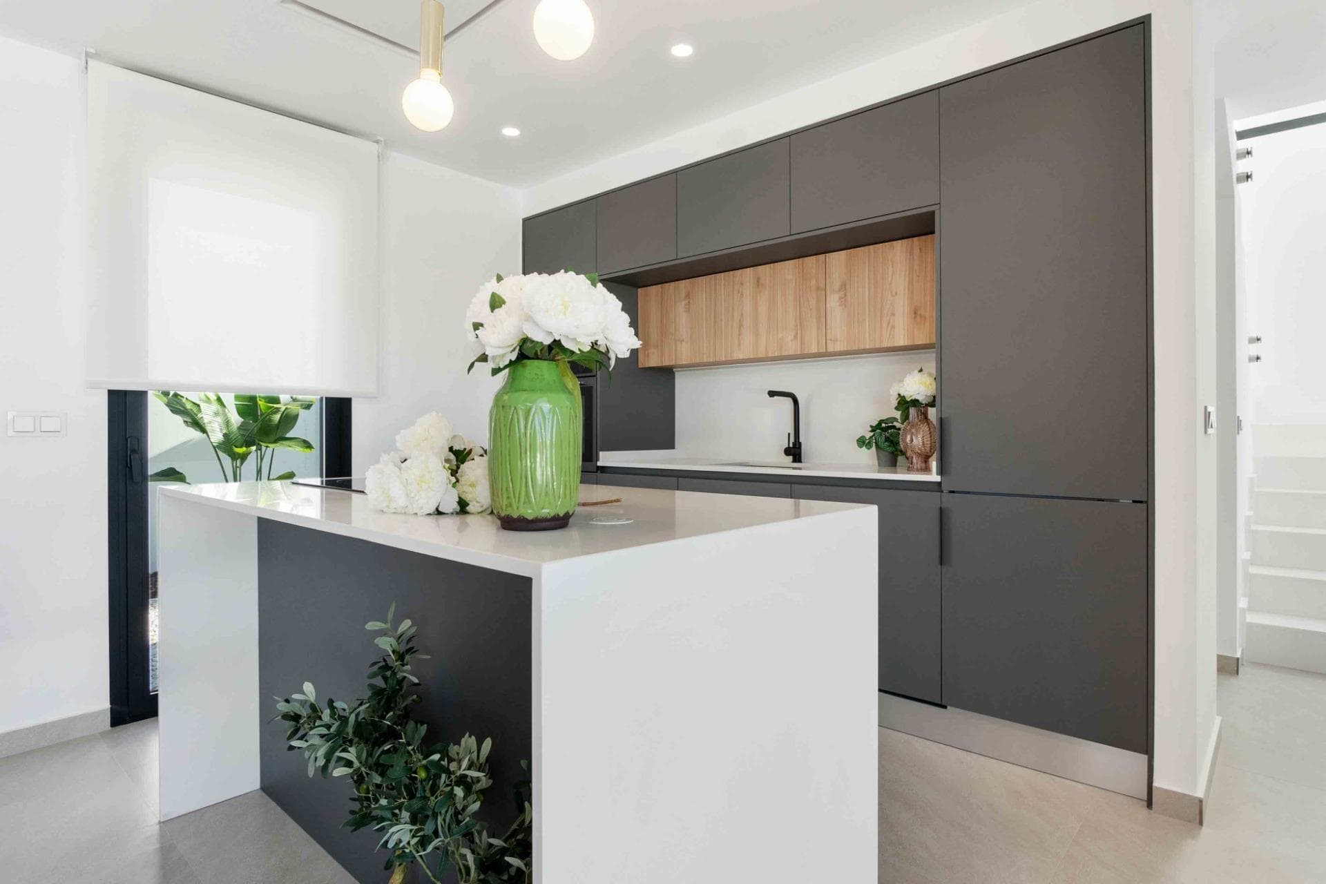 FREISTEHENDE VILLEN MIT 3 SCHLAFZIMMERN AUS NEUBAU IN ROJALES Vorschau 5