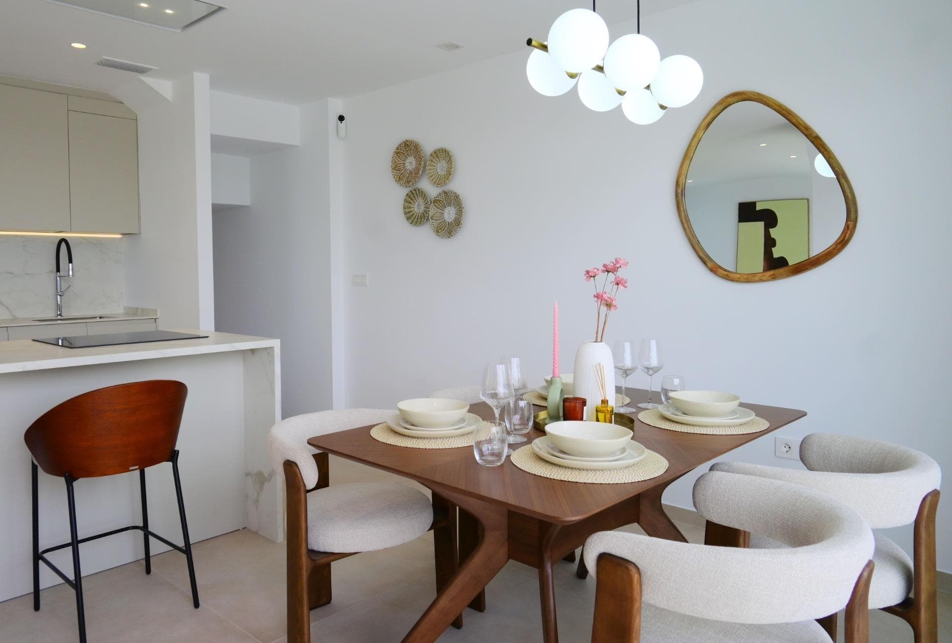 NEUBAU 3-ZIMMER-DOPPELHAUSHÄLFTEN IN DOLORES Neubauvorhaben von Villen in Dolores, Alicant Vorschau 5