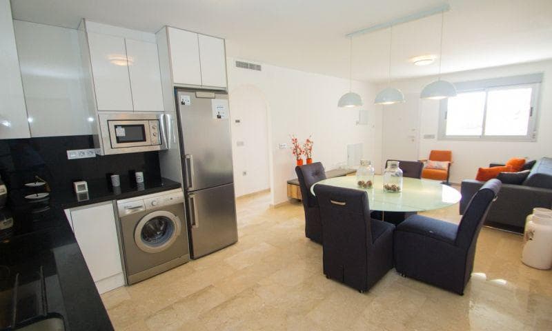 NEUBAU 2-BETT-WOHNUNG IN ORIHUELA COSTA Charmante Wohnung bestehend aus 2 Schlafzimmern un Vorschau 6