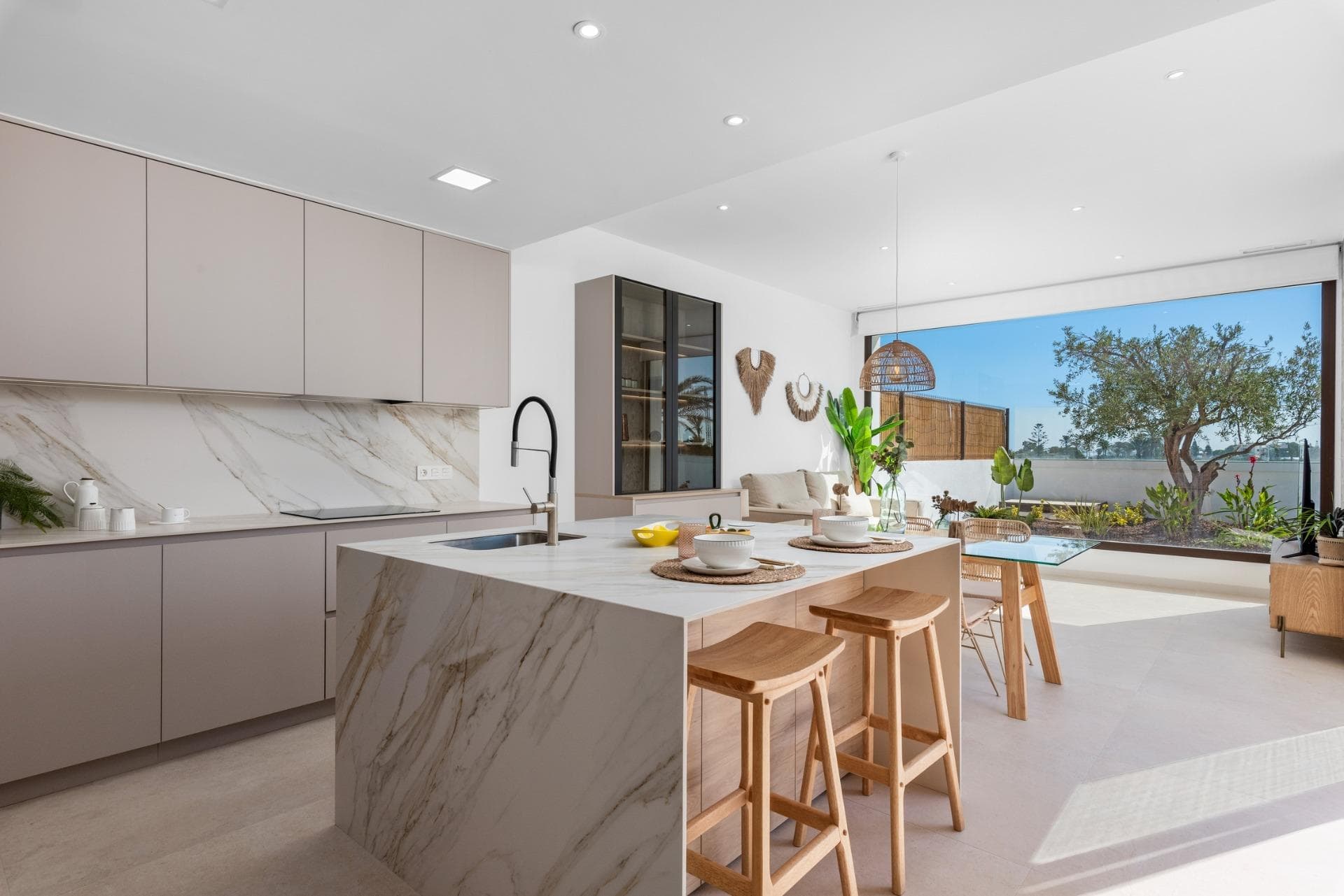 Villa zu verkaufen mit privatem Schwimmbad in Los Alcázares Entdecken Sie eine neue Wohnan Vorschau 3