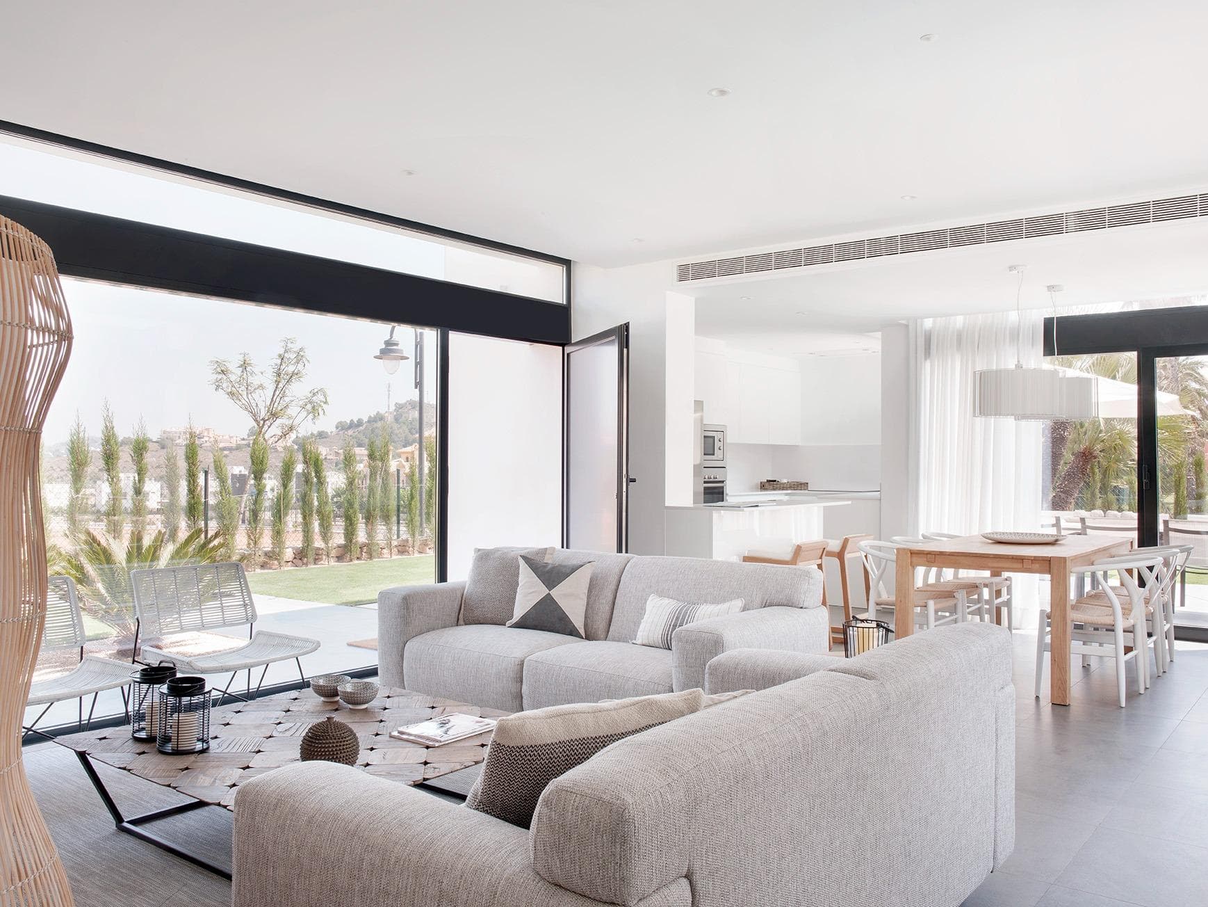 Neubau Villa mit 3 Schlafzimmern zu verkaufen in La Manga Club Moderne, geräumige Villen i Vorschau 4