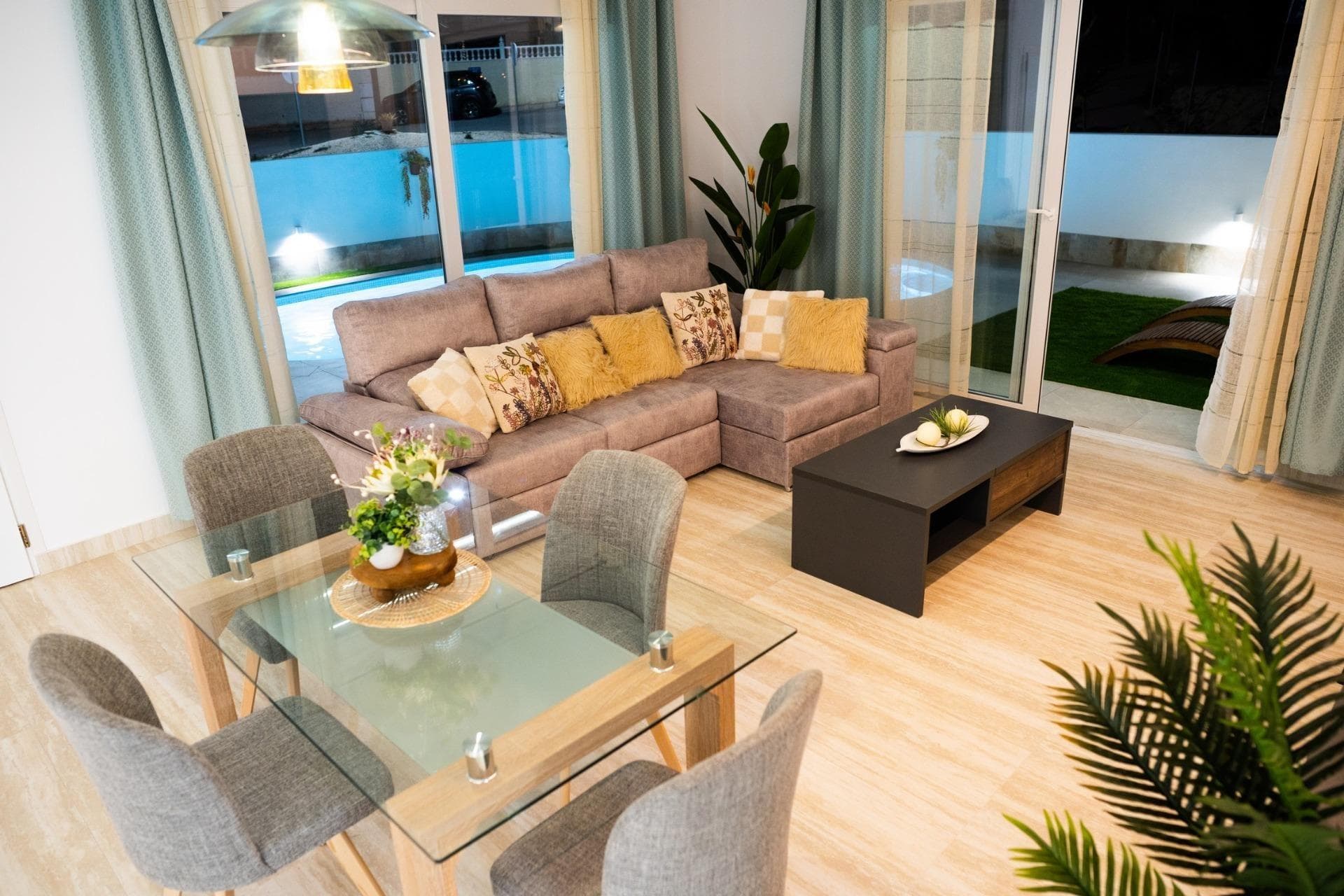 5-Schlafzimmer-Villa zum Verkauf mit herrlichem Blick auf den Golfplatz 'La Marquesa' Vorschau 4