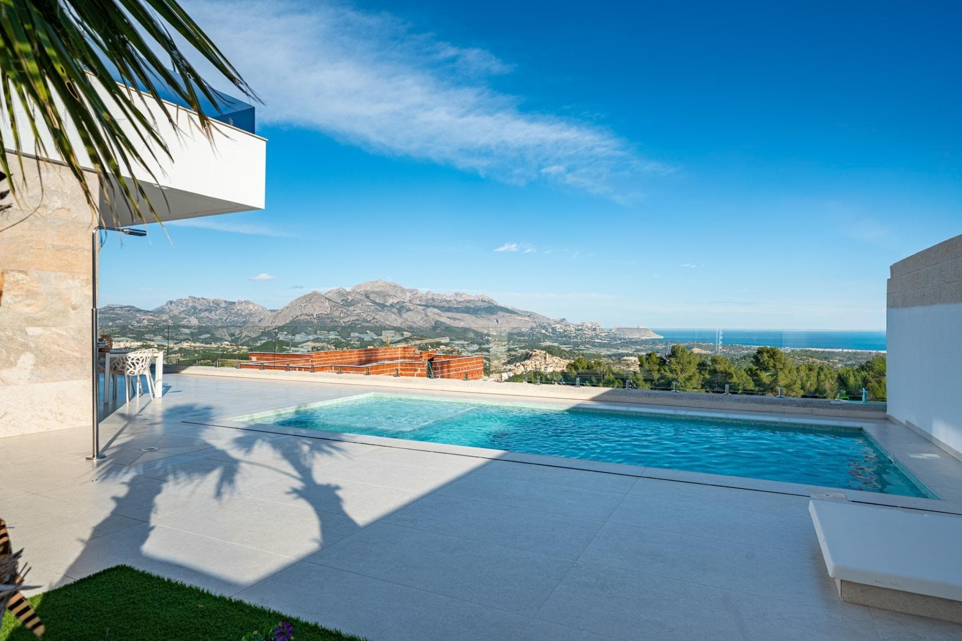 Neubau Villa auf einer Ebene und privatem Pool in Polop Vorschau 3