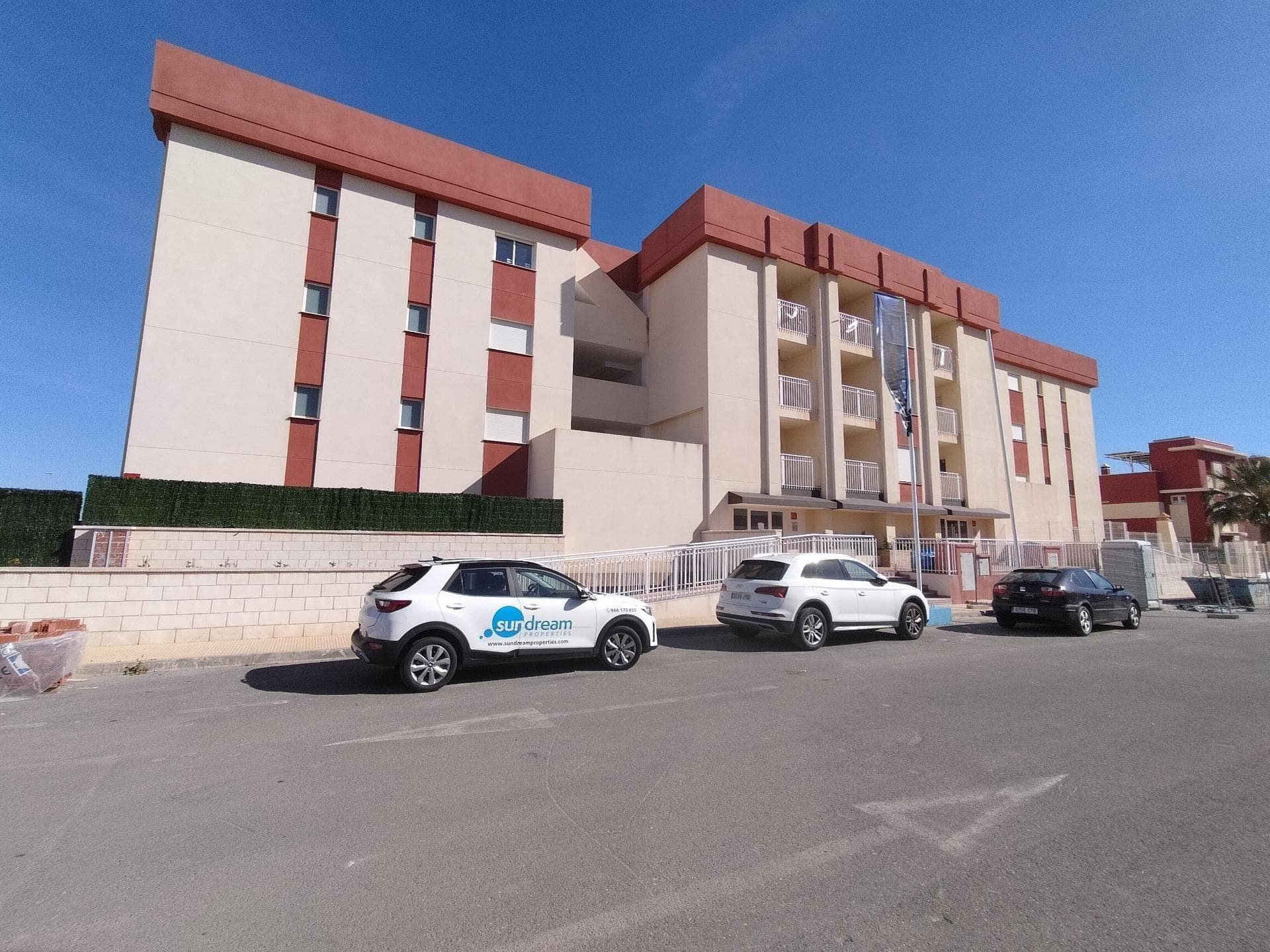 Wohnung mit 1 Schlafzimmer zu verkaufen in Lomas de Cabo Roig(Orihuela Costa) Wohnungen in Vorschau 4