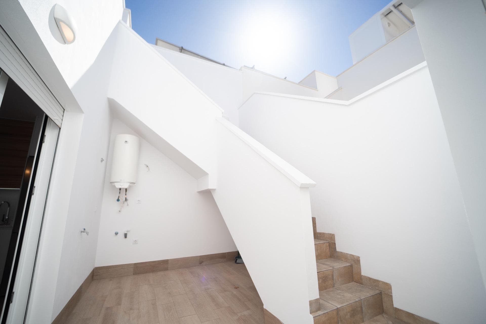 Neubau-Villa mit 2 Schlafzimmern, privatem Pool und Dachterrasse in San Javier zu verkaufe Vorschau 5