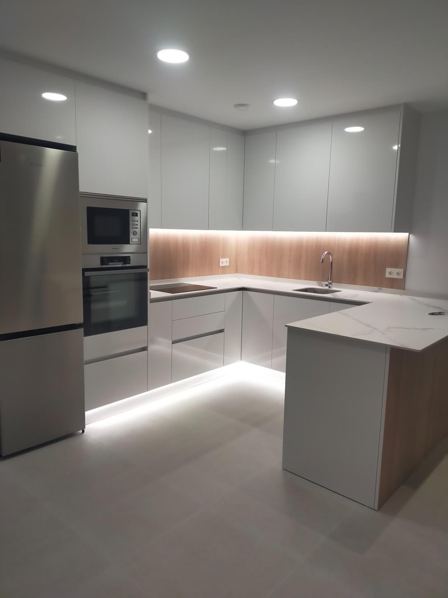 Freistehende Villa mit 3 Schlafzimmern und privatem Pool in Daya Nueva (Alicante) Moderne  Vorschau 2