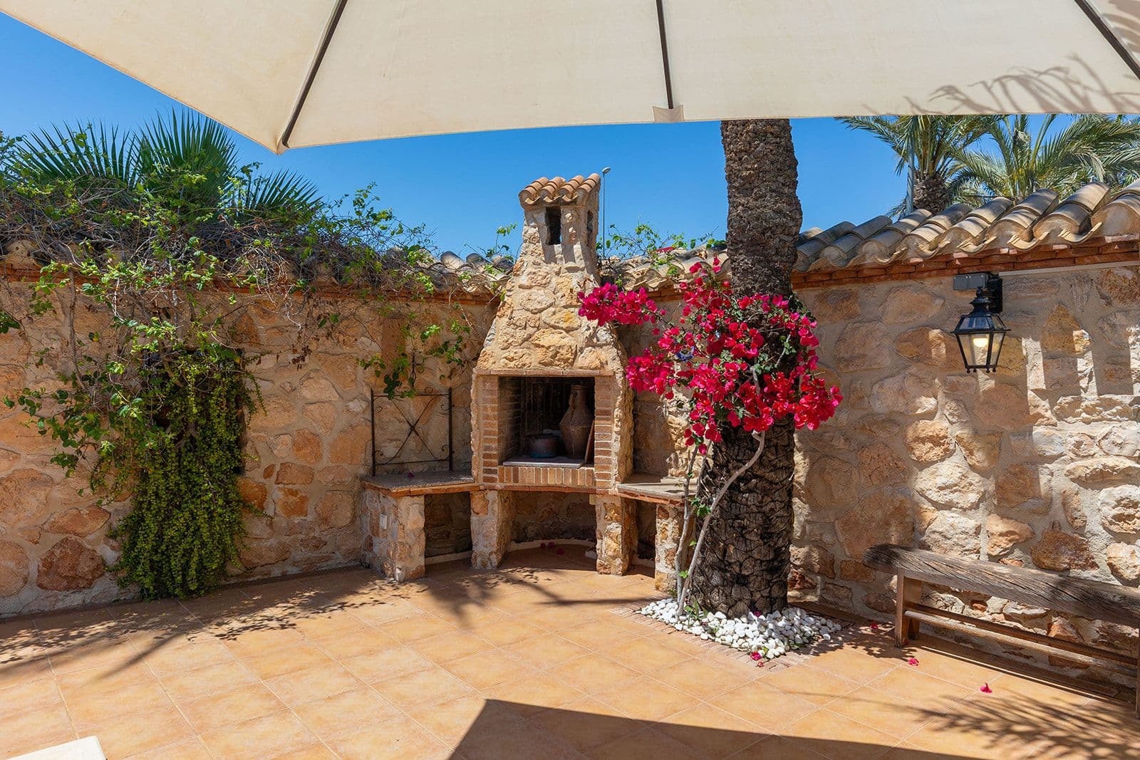 Presentamos esta encantadora villa situada en una de las zonas más privilegiadas de la Cos Vorschau 6