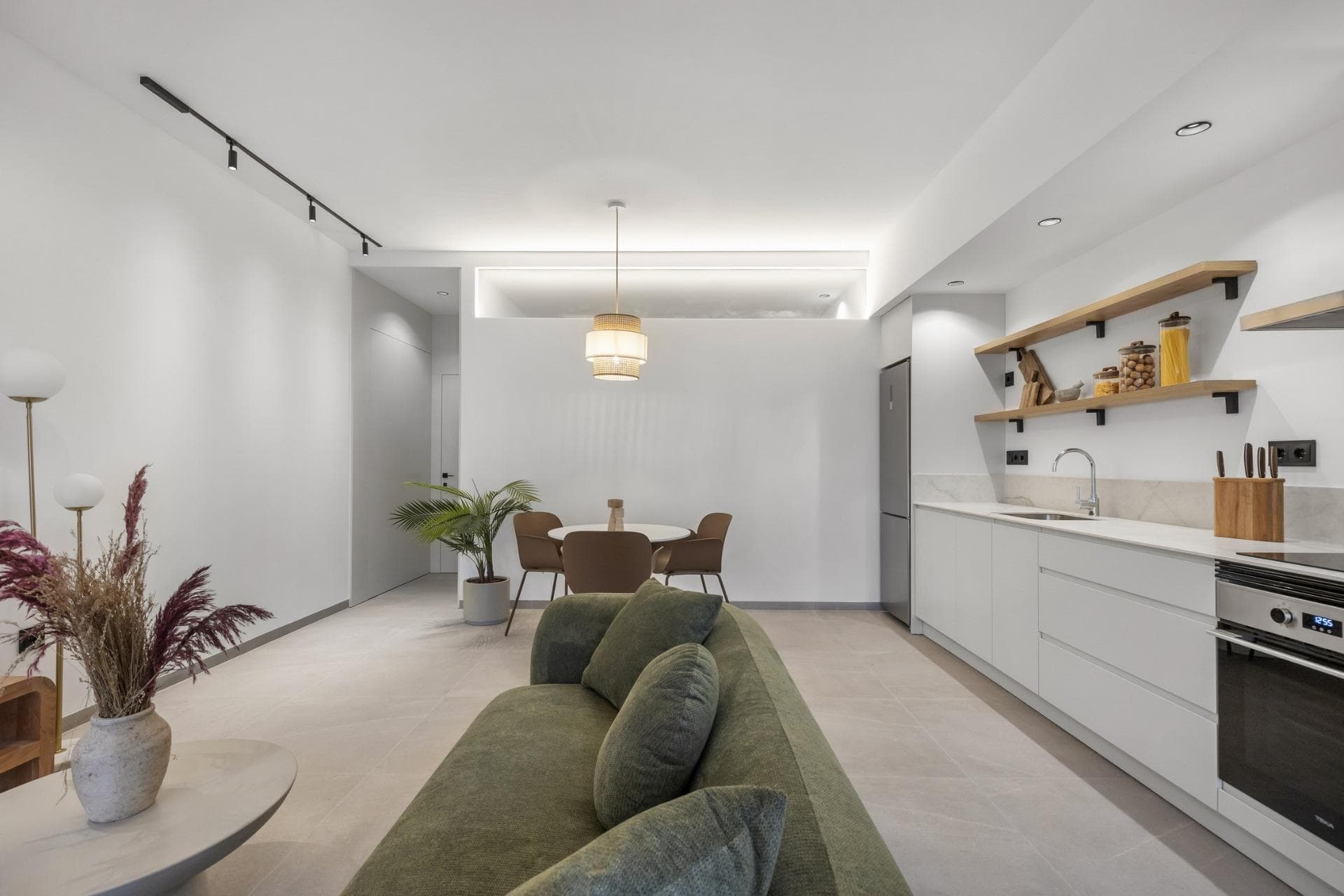 Moderne 1-Zimmer-Wohnung nur 150 Meter vom Meer entfernt in Torrevieja zu verkaufen Exklus Vorschau 6