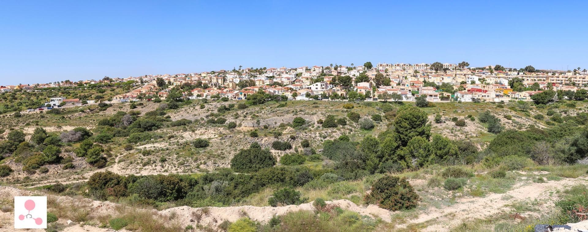 Luxusvilla mit 4 Schlafzimmern auf einer Ebene, mit privatem Pool und Untergeschoss, in de Vorschau 6