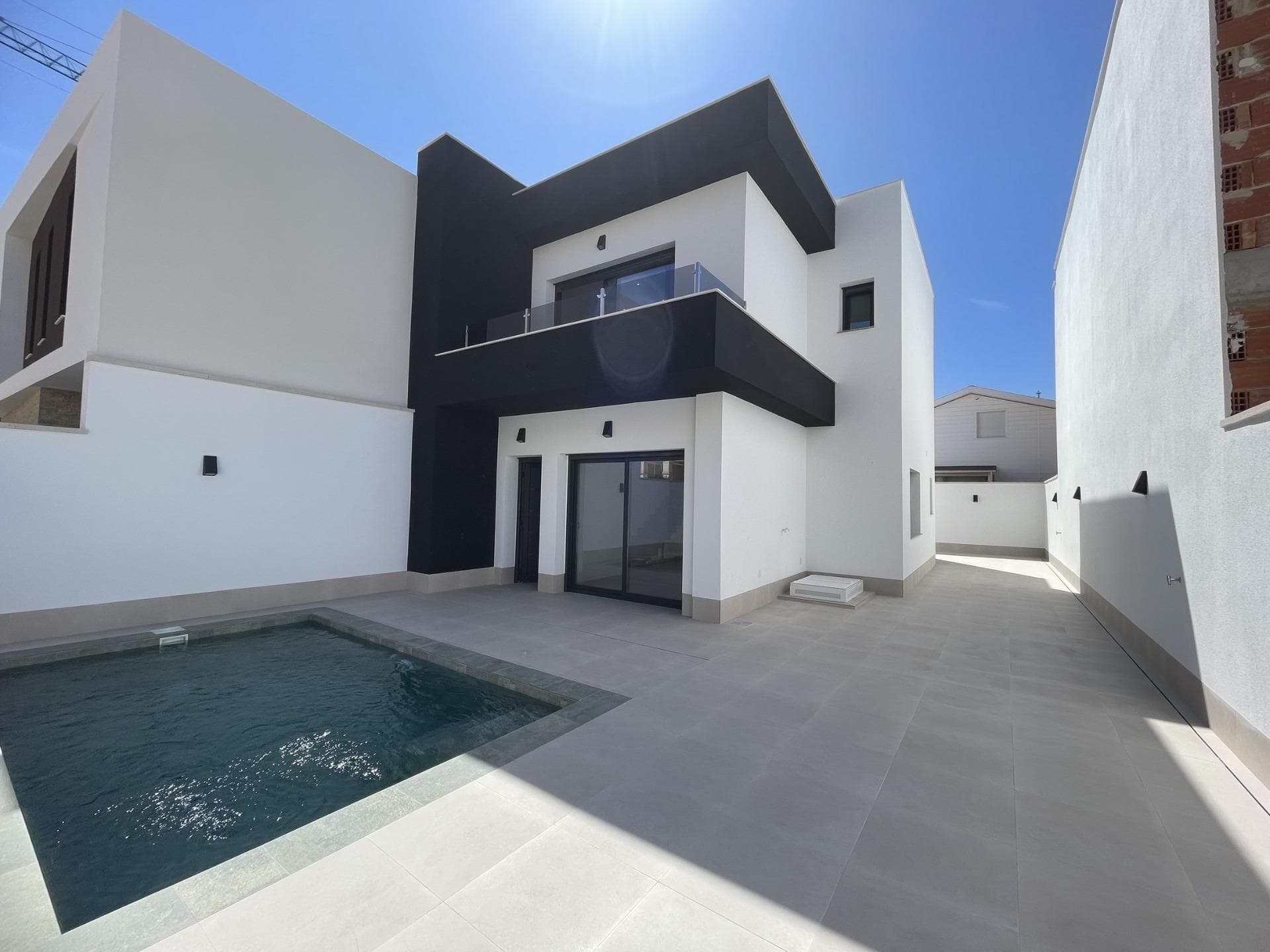 Villa mit 3 Schlafzimmern und privatem Pool zum Verkauf in Las Heredades, Costa Blanca Die