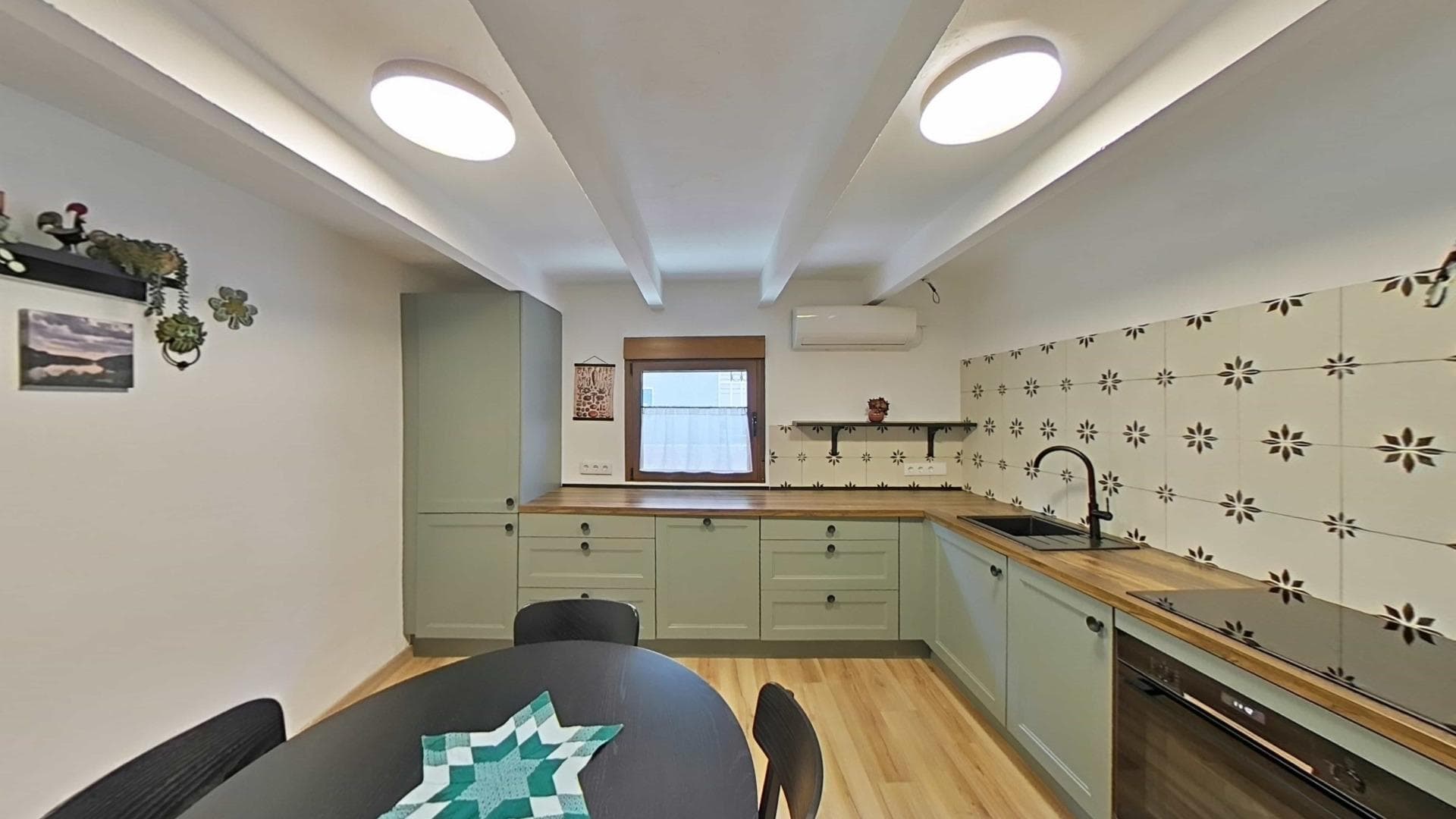 Traditionelles Eckhaus im Dorf Formentera del Segura frisch renoviert und voller Charme Vorschau 4