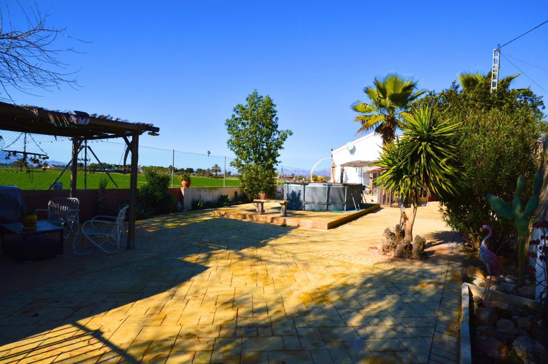Freistehendes Landhaus mit freiem Blick in Catral Diese vollständig legale, freistehende V Vorschau 3