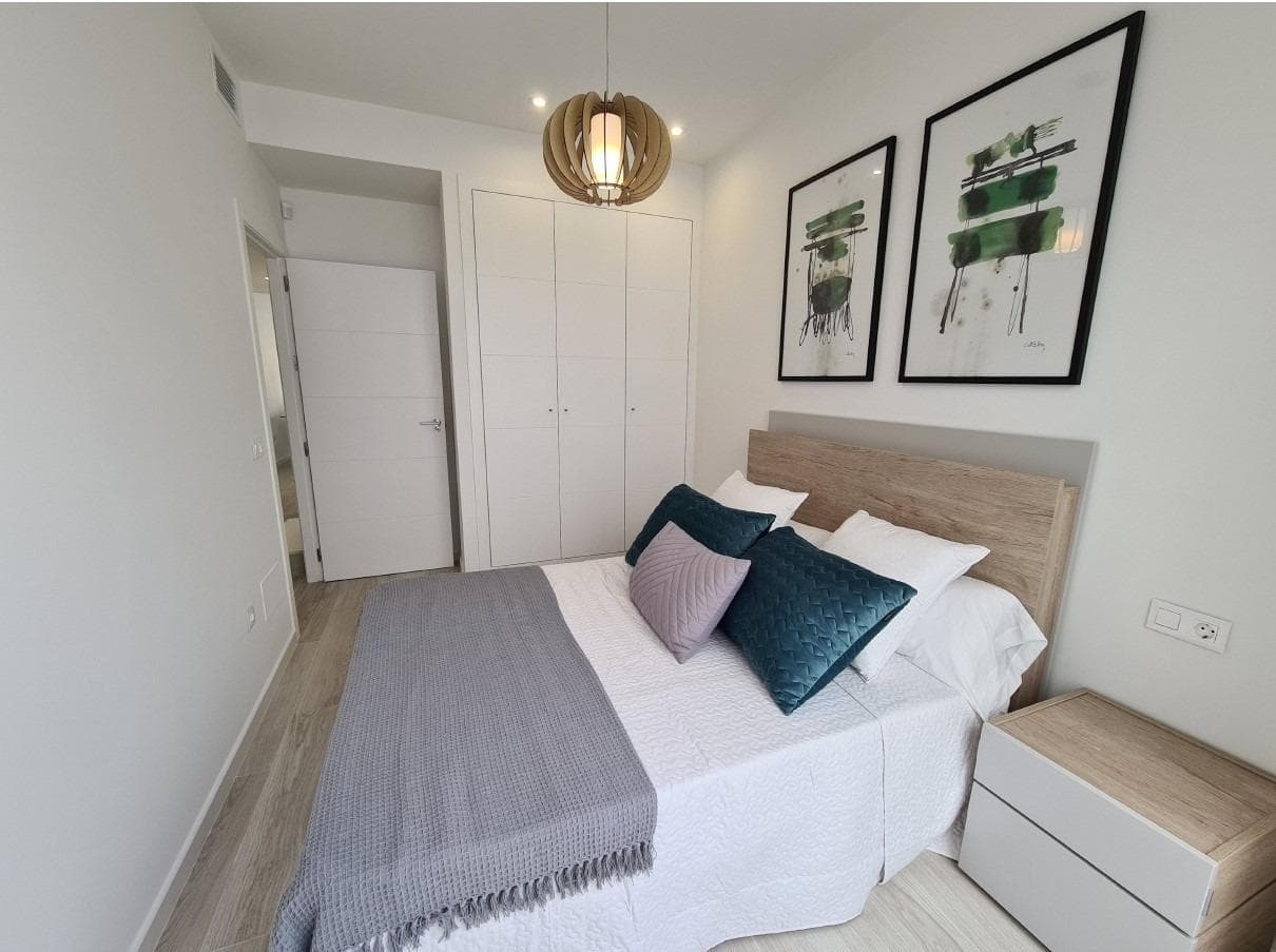 Neubau-Reihenhaus mit 3 Schlafzimmern und privatem Pool zum Verkauf in Avileses, Murcia Vorschau 6