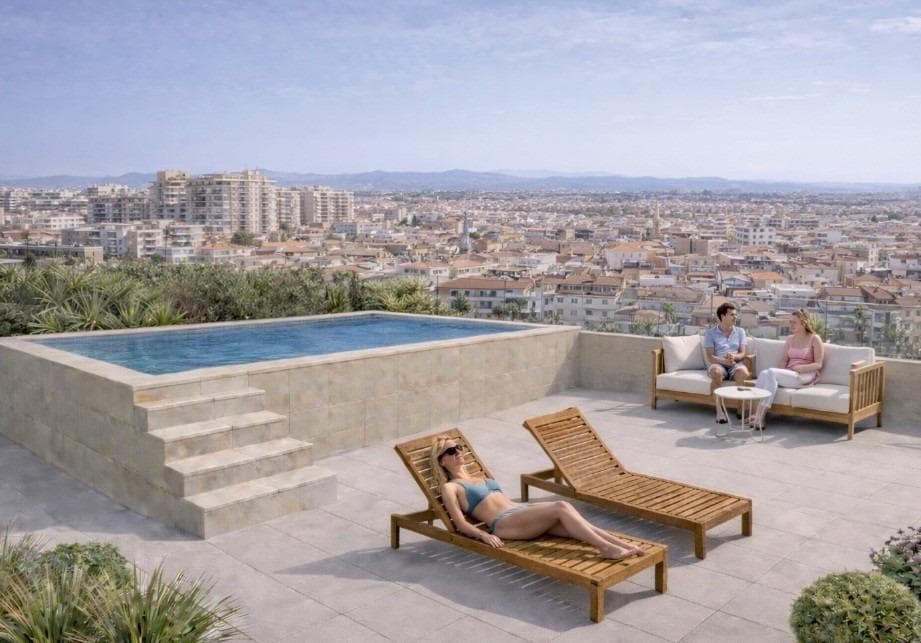 Neubau-Penthouse mit 3 Schlafzimmern nur wenige Schritte vom Strand entfernt in Torrevieja Vorschau 2