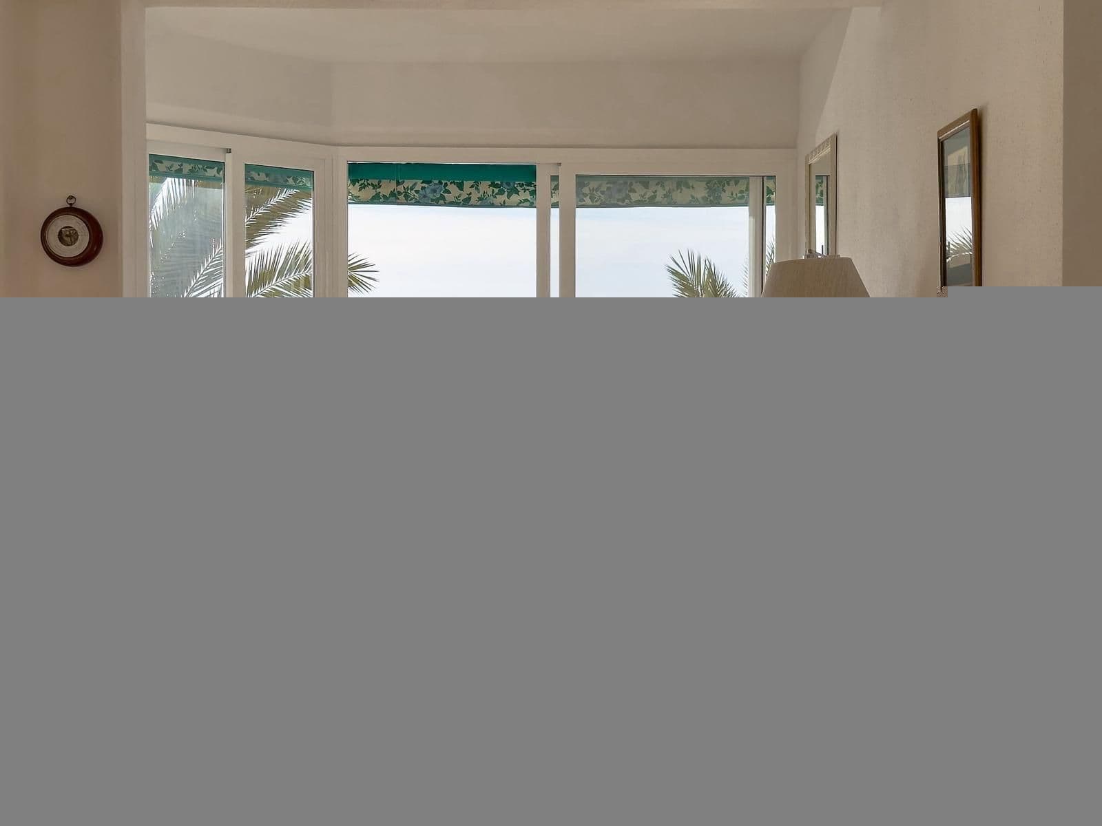 A la venta este gran apartamento con impresionantes vistas al mar Vorschau 2