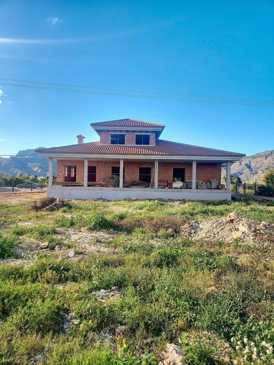 Situado en la Senda Molina, a las afueras de Orihuela ciudad, se vende esta magnifica finc Vorschau 2