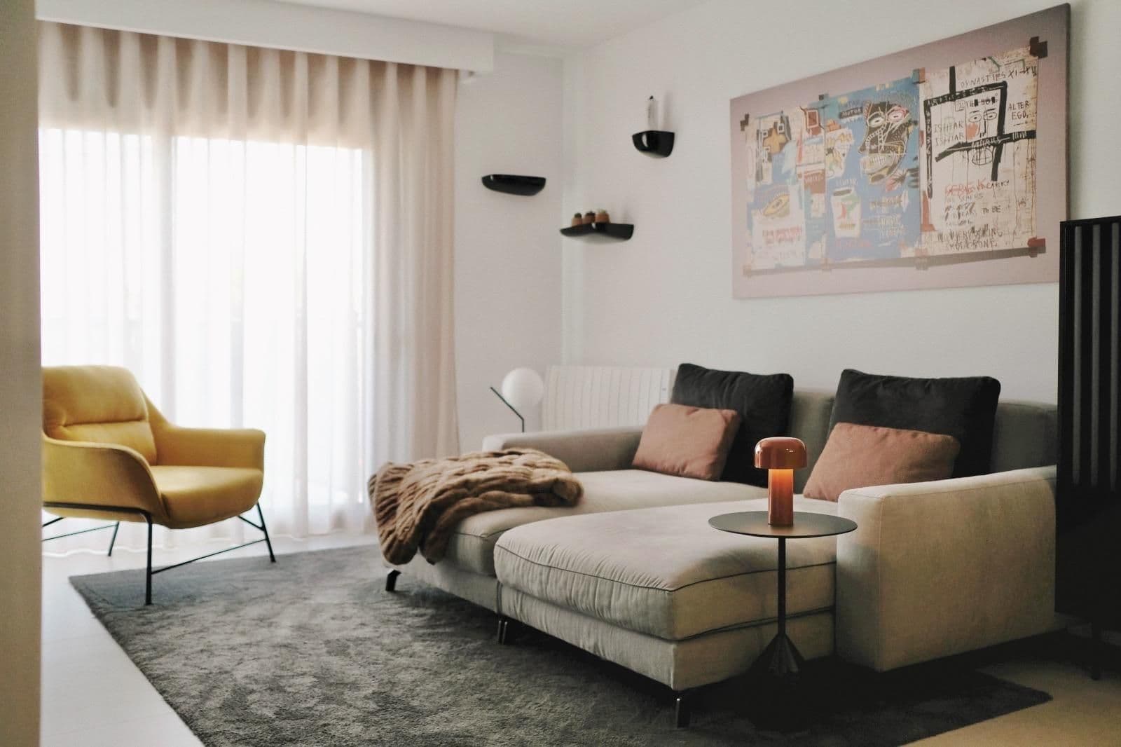 Descubre este espectacular apartamento de dos dormitorios completamente reformado en la co Vorschau 3