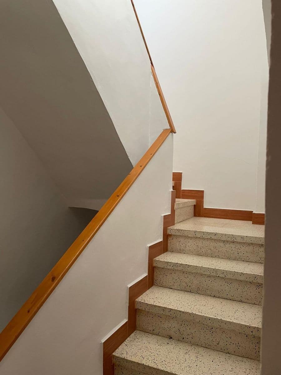 Descubre esta encantadora casa adosada de tipo dúplex en la tranquila zona de Albatera Vorschau 3