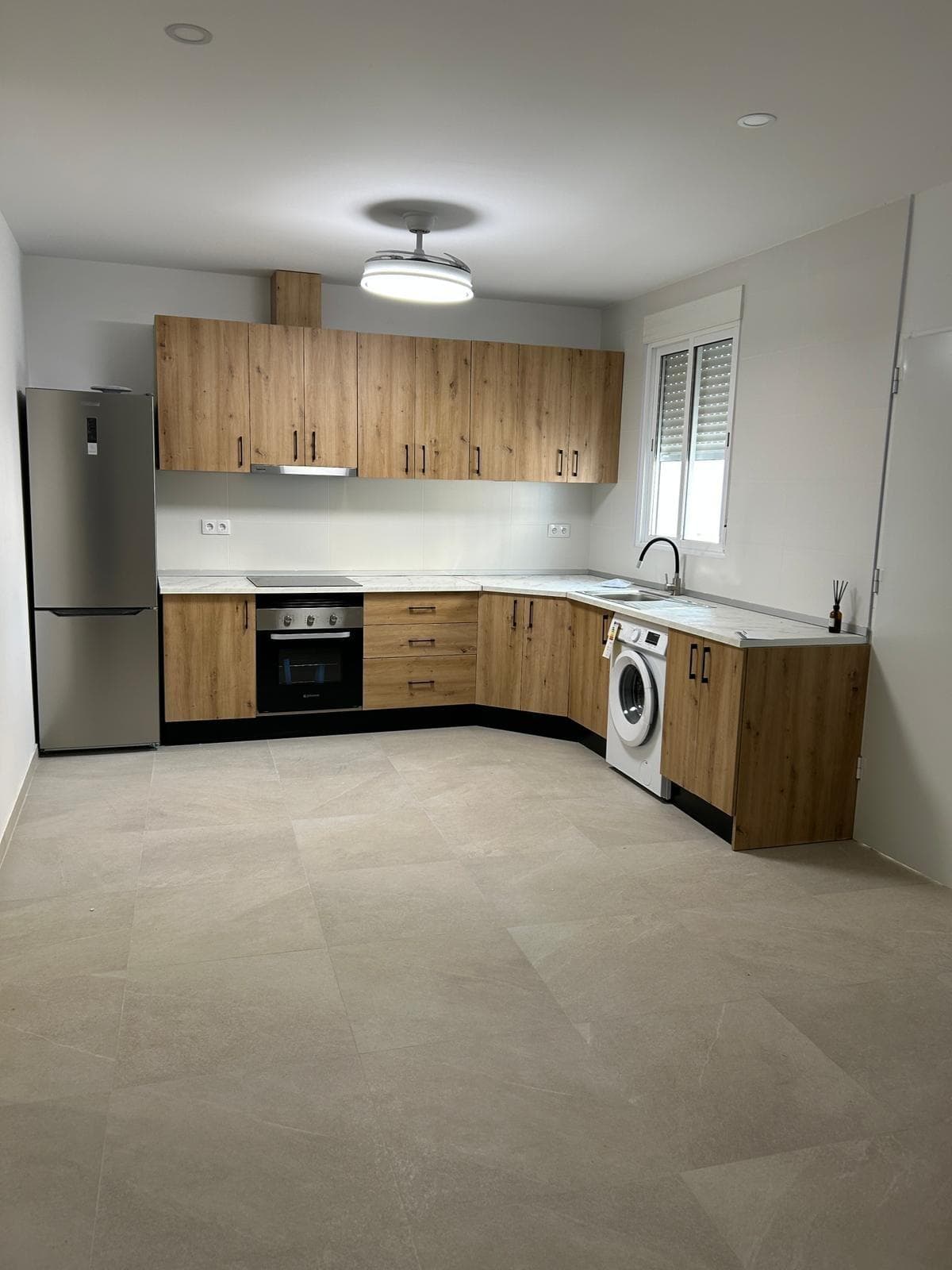 Komplett renoviertes Haus mit großer Terrasse in Hurchillo Entdecken Sie diese Immobilie i Vorschau 4