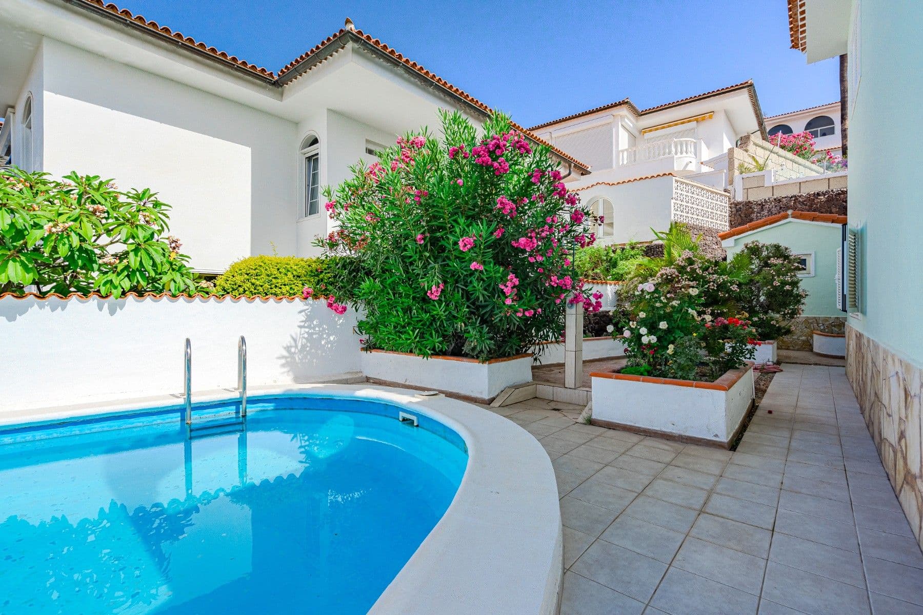 Villa Arona Vorschau 4