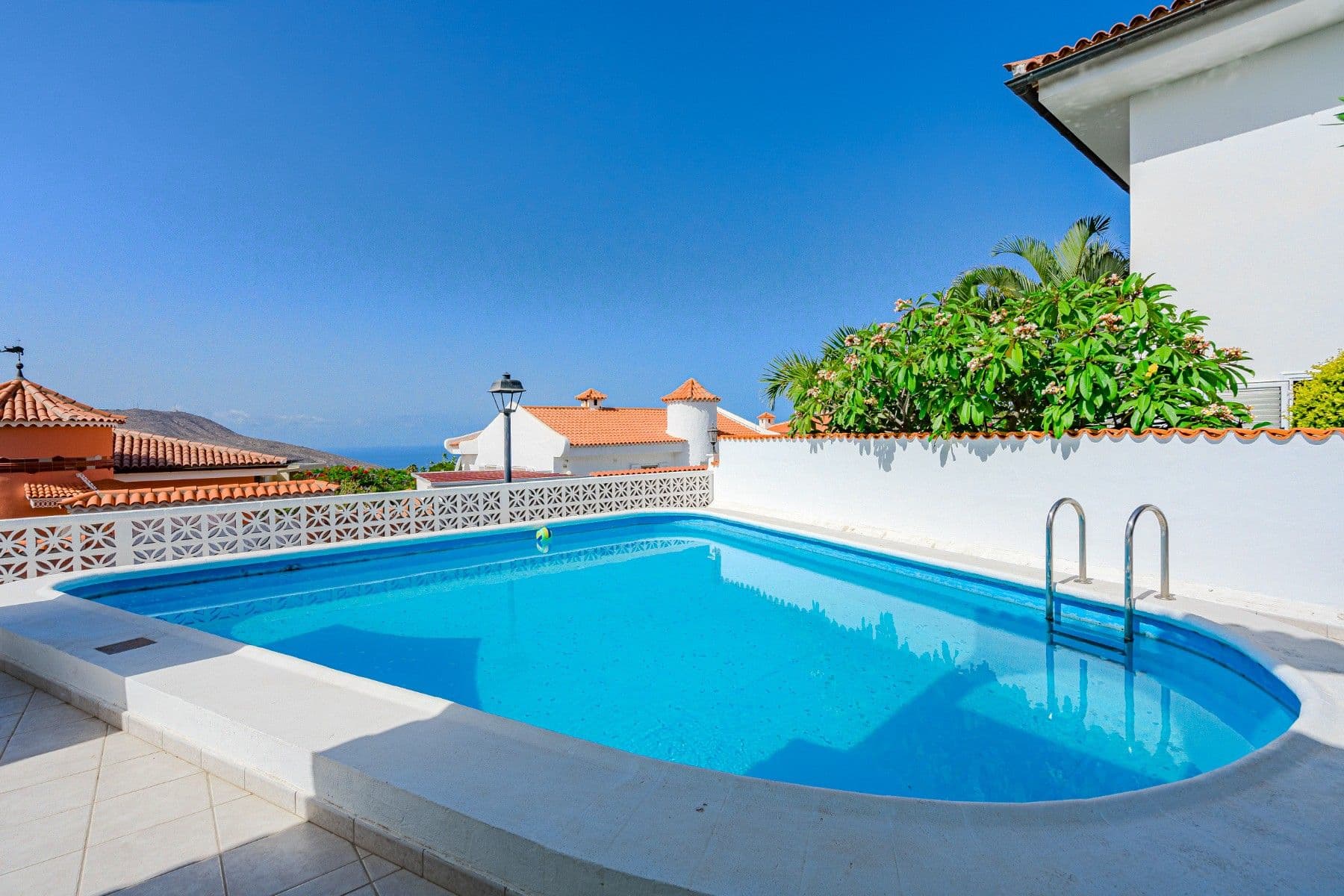 Villa Arona Vorschau 6