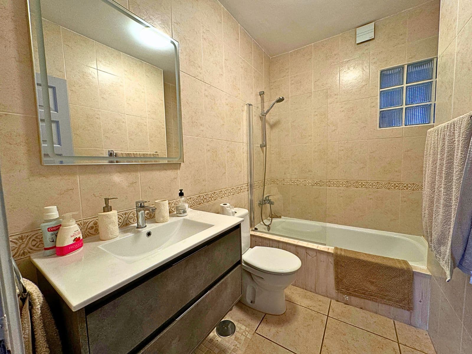 Apartment Arona