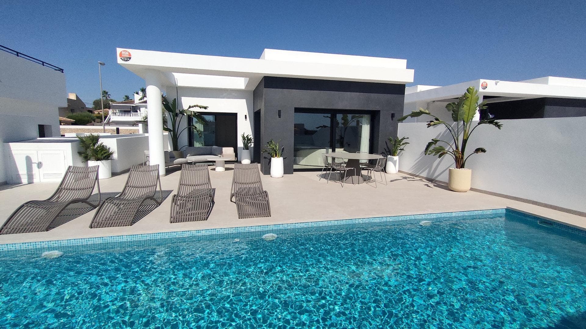 Villa Rojales