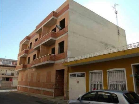 Building Los Montesinos