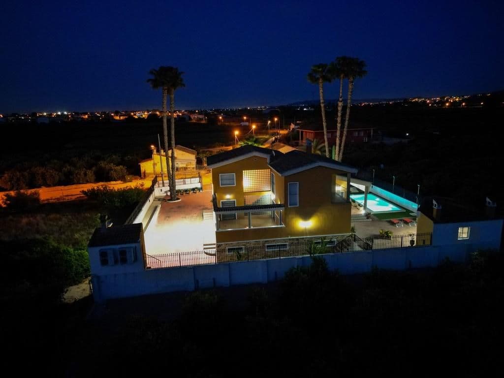 Villa Orihuela